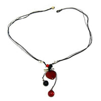 Load image into Gallery viewer, Baumwollkette braun Kette gewachst Baumwolle Herz Kristallglas Onyx Muschel rot weiß schwarz 48 cm
