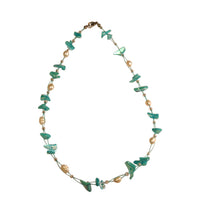 Cargar imagen en el visor de la galería, Halskette Perlmutt Splitter türkis Perlen weiß 42 cm

