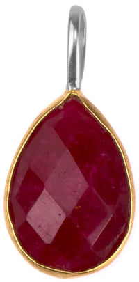Load image into Gallery viewer, Silberanhänger vergoldet Tropfen Stein Rubin rot facettiert 925 Sterling Silber Anhänger
