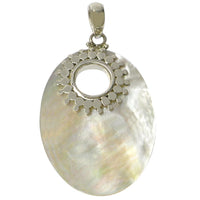 Cargar imagen en el visor de la galería, Perlmutt-Anhänger oval Damenanhänger 925er Sterlingsilber Perlmutt Silberverzierung  ca. 42 x 30mm
