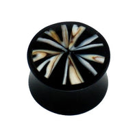 Load image into Gallery viewer, A hand-carved black Horn Plug with white shell inlay, featuring a unique tribal starburst design—&quot;Horn Plug in schwarz mit weißem Muschelinlay handgeschnitzt Tribal Buffalo Tunnel Ohrstecker.
