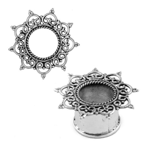 Two Silbertunnel Seil Spiralbögen Spitzen Punkte 925 Sterling Silber Tunnel Plug Expanders with intricate filigree spiral and dot designs, shown against a white background—one lying flat, the other upright.