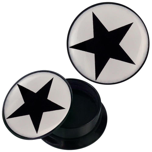 The Schraub Plug Acryl schwarzer Stern weiß Piercing Ohrschmuck features a round black plug with a white face and bold black star design; one plug is flat, the other tilted to show front and side views.