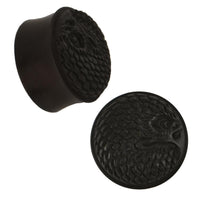 Load image into Gallery viewer, Plug Holz schwarz Adlerkopf handgeschnitzt Federkleid Schnabel Tribal Piercing
