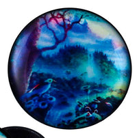 Load image into Gallery viewer, The Schraub Plug Acryl Paradies Garten in blau, grün und gelb zeigt eine traumhafte Waldszene mit Vogel und Hügeln – idealer Ohrschmuck für Naturfans.
