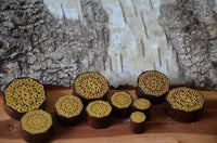 Load image into Gallery viewer, Holz Plug Blumen Wabe gold double flared
