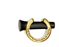 Cargar imagen en el visor de la galería, Plug Arangholz Holz Pin Creole Messing gold Dornen
