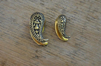 Load image into Gallery viewer, Plug zum Einhängen Drop Messing gold Engelstrompete
