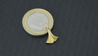 Cargar imagen en el visor de la galería, Anhänger Silber 925 vergoldet Ginkgo Blatt 10mm Öse
