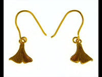 Load image into Gallery viewer, Ohrringe Silber 925 Ginkgo Blatt 10mm vergoldet
