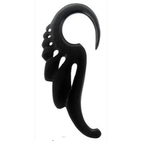 Load image into Gallery viewer, Tribal Holz Piercing Expander schwarz Flügel handgeschnitzt Eisenholz 3 mm Plug Ohrstecker
