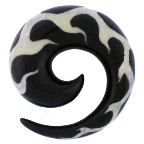 Tribal Buffalo Horn Piercing Expander, schwarze Spirale mit weißen Flammen-Inlay , 8mm Ohrring aus Büffelhorn, Plug, Tunnel, Ohrhänger, Ohrstecker