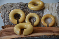 Load image into Gallery viewer, Ohr Donut Piercing Ohrgewicht Jackfrucht Holz Ring
