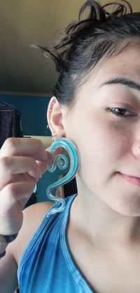 Load image into Gallery viewer, Piercing Pyrexglas Dehnschnecke türkis klar handmade
