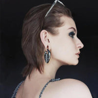 Load image into Gallery viewer, Ohrgewicht Piercing Schlüsselloch Edelstahl PVD Tropfen
