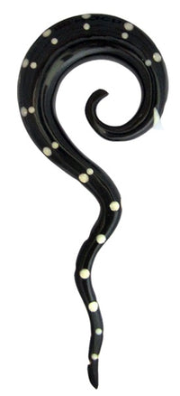 Cargar imagen en el visor de la galería, Horn Piercing Expander schwarz Thai-Spirale Punkte weiß
