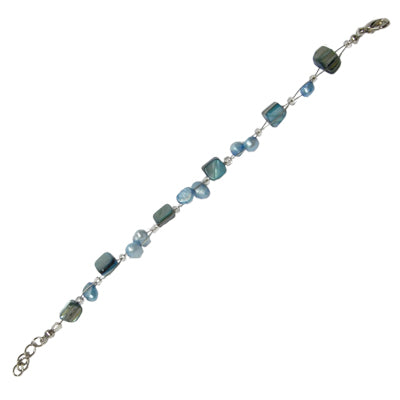 Armband hell blau türkis Perlmutt Splitter Perlen Damen 18-20 cm verstellbar nickelfrei Karabiner