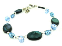 Cargar imagen en el visor de la galería, Glitzer Perlmutt Armband blau grau oval Perlen Scheiben Damen Karabiner nickelfrei 18cm-20cm
