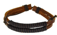 Load image into Gallery viewer, Leder Armband zweilagig verstellbar umwickelt Schnur
