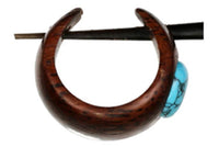 Cargar imagen en el visor de la galería, Holz Pin Creolen 14mm dunkelbraun Horn-Pin Ohrringe Türkis Inlay rund Handarbeit.
