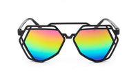 Load image into Gallery viewer, Sonnenbrille V-förmiges Polygon schwarzes Gestell 400UV verspiegelt
