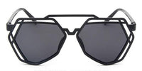 Load image into Gallery viewer, Sonnenbrille V-förmiges Polygon schwarzes Gestell 400UV verspiegelt
