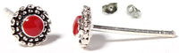 Cargar imagen en el visor de la galería, Ohrstecker, rot, koralle, rund, Blume 5 mm Ø, in massivem Silber mit Zopfmuster eingefasst, 925er Sterlingsilber-Stift
