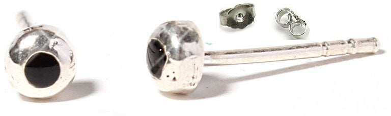 Ohrstecker, schwarz, breiter Silberrahmen, onyx, rund, 3 mm Ø, 925er Sterlingsilber-Stift