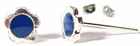 Cargar imagen en el visor de la galería, Ohrstecker Blume, lapis, dunkelblau, 6 mm Ø, eingefasst, 925er Sterlingsilber-Stift
