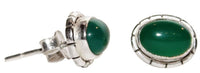 Cargar imagen en el visor de la galería, Ohrstecker Jade grün Rand Rillen oval 10 mm Ø eingefasst 925er Sterling Silber
