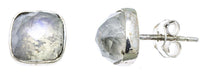Cargar imagen en el visor de la galería, Ohrstecker Mondstein Quadrat 8 mm 925er Sterlingsilber Rand facettiert weiß gewölbt
