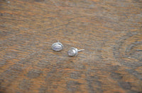 Load image into Gallery viewer, Ohrstecker Zopf Rand Chalzedon oval 10 mm 925 Sterling Silber Stein
