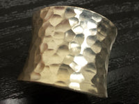 Load image into Gallery viewer, Silberring offen verstellbar breit 18mm gehämmert Ringe 925 Sterling Silber Ring
