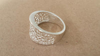 Load image into Gallery viewer, Silberring filigran Blumen Muster Band Ring 925er Sterling Silber Damen Schmuck Ringe
