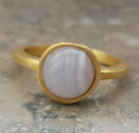 Load image into Gallery viewer, Silberring Ring Blue Lace Stein vergoldet weiß 925 Sterling
