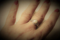 Load image into Gallery viewer, Silberringe Perle Seile Spiralen Kreise rund weiß Punkte 925 Sterling Silber Ringe
