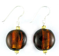 Load image into Gallery viewer, Glasohrringe, braun, rund, flach, 925er Sterlingsilber-Bügel, ca. 20 mm Ø, glänzend
