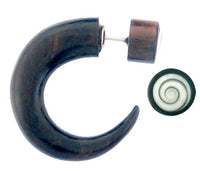 Cargar imagen en el visor de la galería, Tribal Sono Holz Bogen Spike Shivaauge Fake Piercing 3,0 x 2,5 cm Edelstahl Ohrring Shiva Auge
