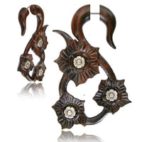 Load image into Gallery viewer, Fake Piercing Edelstahl Holz braun Brass Blümchen
