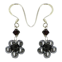 Cargar imagen en el visor de la galería, graublau dunkelrot Zuchtperlen Kristallperlen Ohrringe Blümchen 15 mm Perlen 925er Sterling Silber
