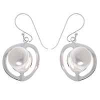 Cargar imagen en el visor de la galería, silberne Kreise Perlenohrringe Zuchtperle 925er Sterling Silber Perlen Ohrringe 18 mm
