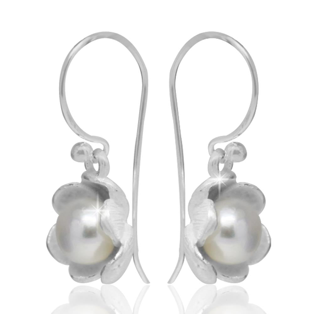 Blume Kelch sechsblättrig Perlen Ohrringe 925er Sterling Silber Zuchtperle Perlenohrringe