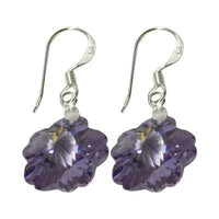 Cargar imagen en el visor de la galería, A pair of Blumen Zirkonia Ohrringe—silver earrings made from faceted 925 Sterling Silber, adorned with colorful, flower-shaped crystals that shimmer like Zirkonia.
