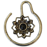 Load image into Gallery viewer, Piercing 14g Ohrgewicht White Brass Blume Onyx 4mm Spirale
