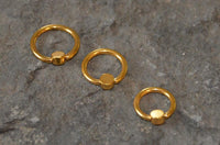Load image into Gallery viewer, Klemmkugel Piercing Scheibe Edelstahl Gold PVD
