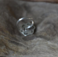 Load image into Gallery viewer, Universal Piercing Ring 925 Silber 1.2mm Kristall Blume
