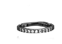 Cargar imagen en el visor de la galería, Clicker Piercing rhodiniert Glitzer Kristalle außen
