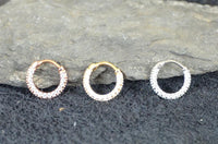 Cargar imagen en el visor de la galería, Clicker Piercing rhodiniert Glitzer Ring Kristalle breit
