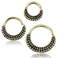 Load image into Gallery viewer, Septum Piercing Messing 1.2mm Punkte Sichel
