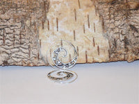 Cargar imagen en el visor de la galería, Messingohrringe versilbert Spiralen Linien S-Form Ornament 925 sterling Silber
